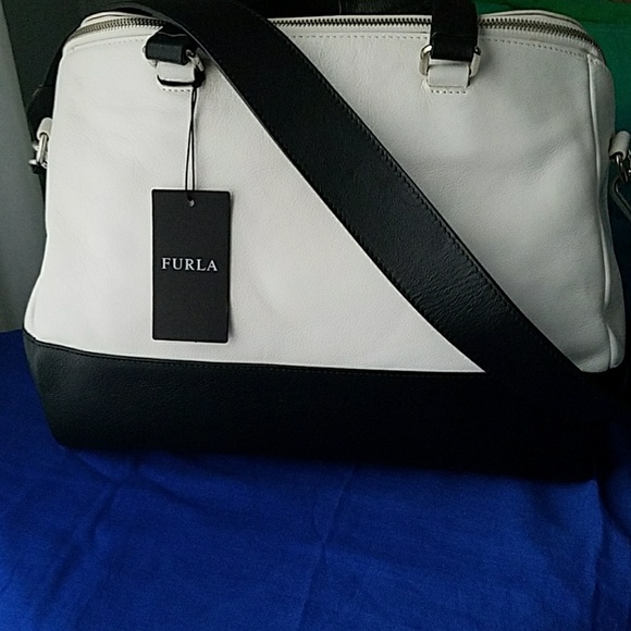 Handbag - Picture 5 of 8